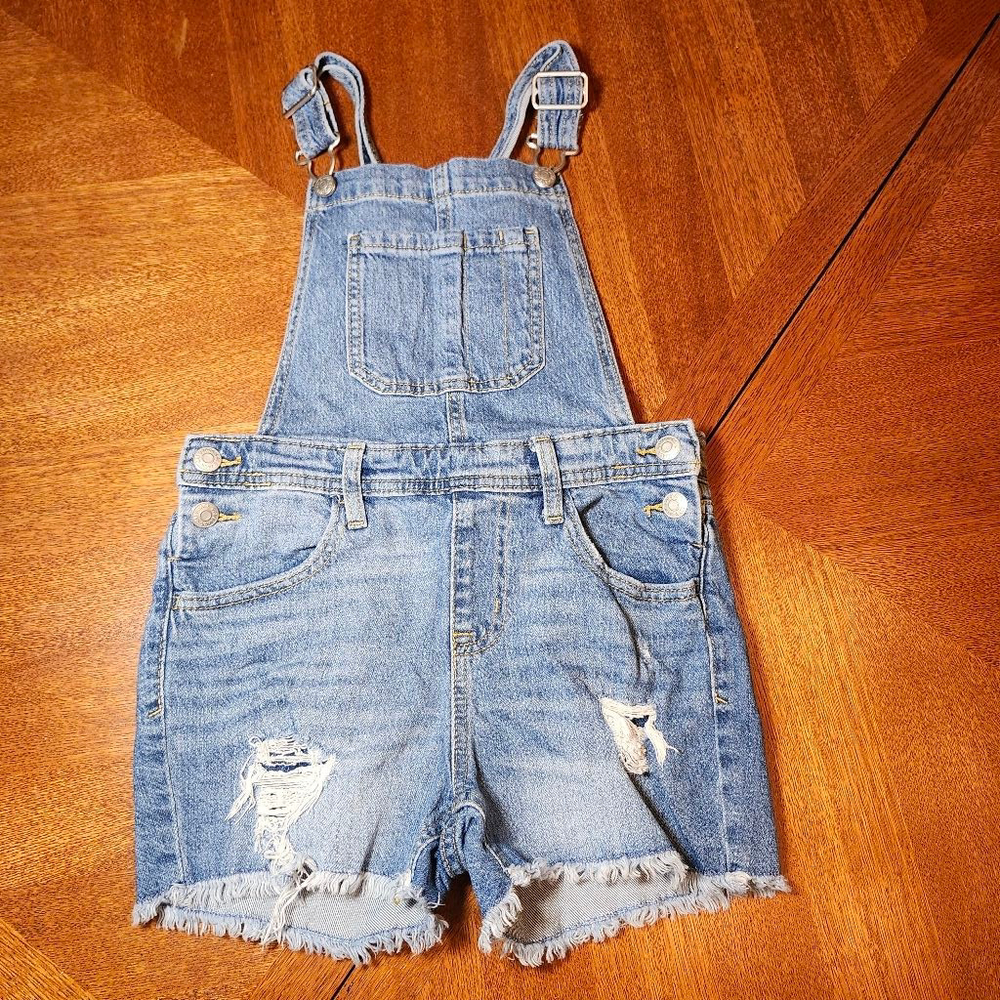 Girls Cat & Jack Blue Distressed Denim Overall Shorts M